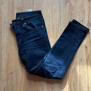 Levi 512 slim taper jeans